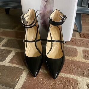 Elegant Black Women's Shoes